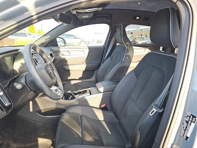 used 2023 Volvo C40 Recharge Pure Electric car, priced at $26,984