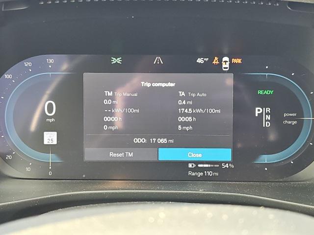 used 2023 Volvo C40 Recharge Pure Electric car, priced at $26,984