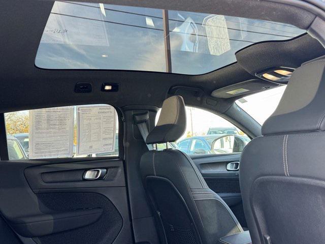 used 2023 Volvo C40 Recharge Pure Electric car, priced at $25,942