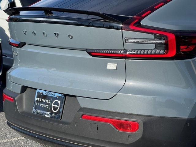 used 2023 Volvo C40 Recharge Pure Electric car, priced at $25,942