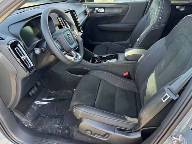 used 2023 Volvo C40 Recharge Pure Electric car, priced at $25,942