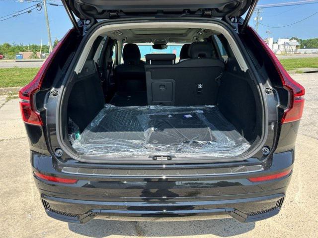 new 2026 Volvo XC60 car, priced at $57,985