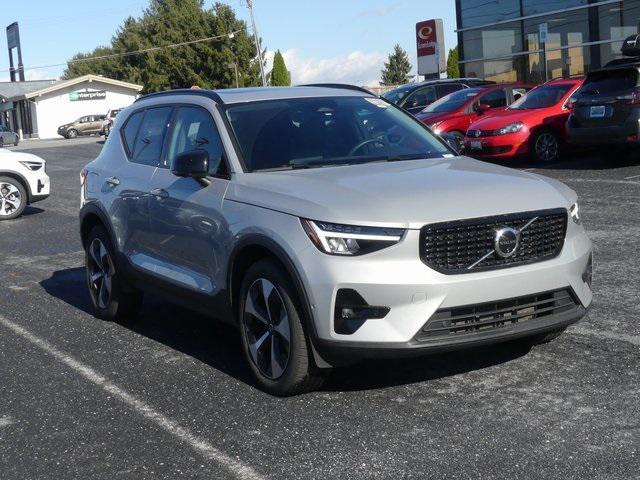 used 2024 Volvo XC40 car, priced at $35,874