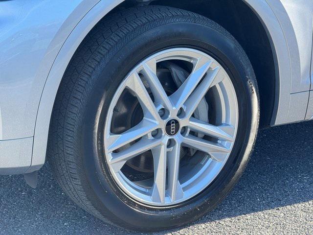 used 2024 Audi Q5 car, priced at $38,925