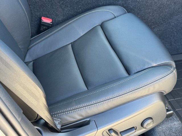 new 2026 Volvo XC40 car, priced at $50,150