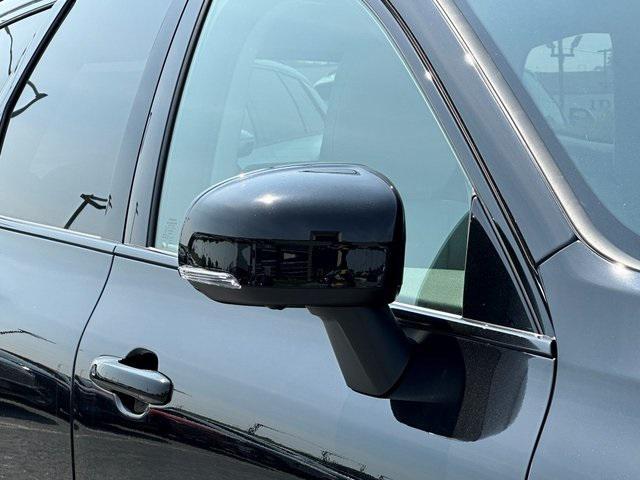 new 2025 Volvo XC60 car