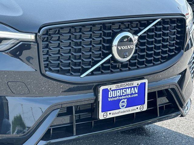 new 2025 Volvo XC60 car