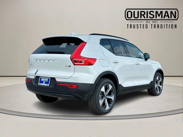 new 2025 Volvo XC40 car, priced at $48,315