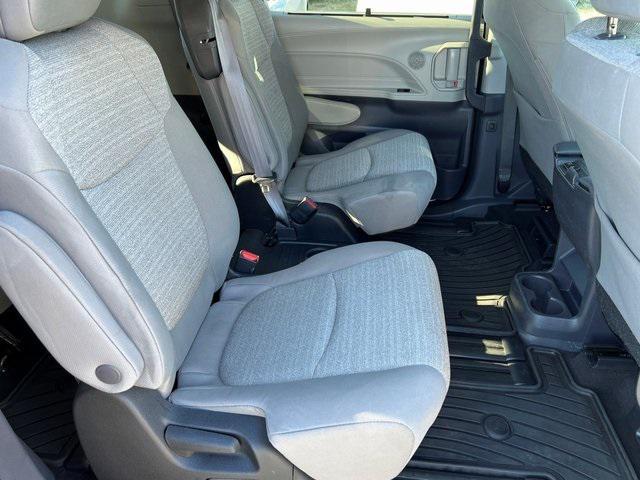 used 2022 Toyota Sienna car, priced at $32,716