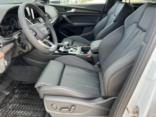 new 2025 Audi Q5 car, priced at $65,110