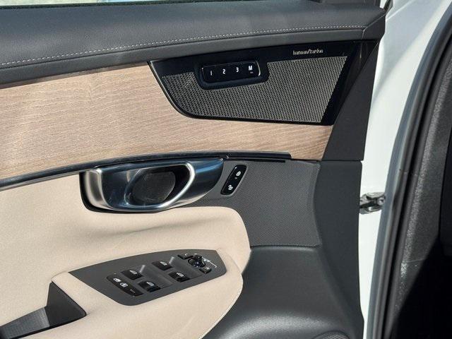 new 2026 Volvo XC90 car, priced at $77,375