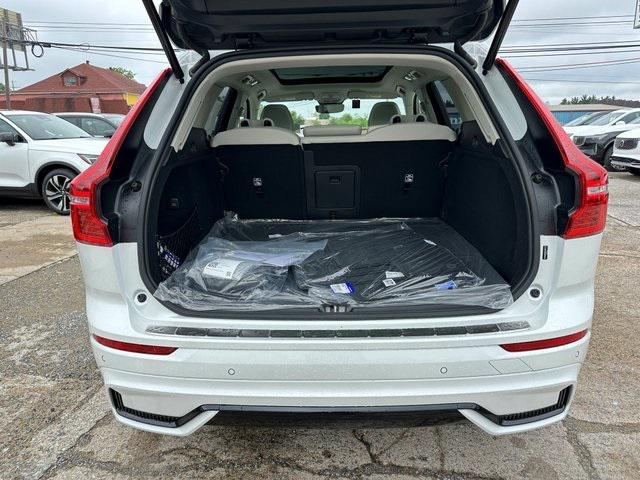 new 2025 Volvo XC60 Plug-In Hybrid car, priced at $66,260