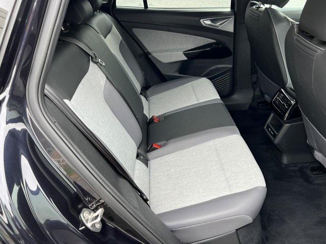 used 2024 Volkswagen ID.4 car, priced at $21,994