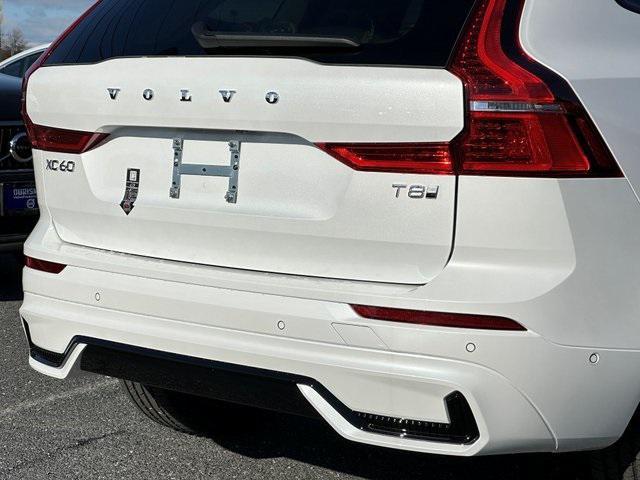 new 2025 Volvo XC60 Plug-In Hybrid car, priced at $65,445