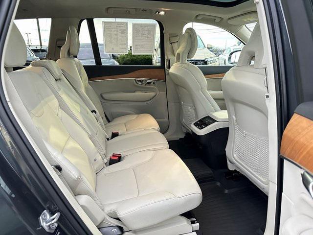 used 2022 Volvo XC90 car, priced at $36,620