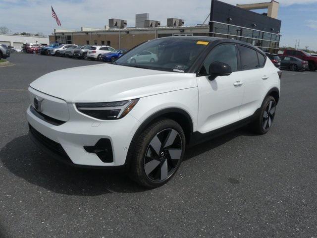 used 2022 Volvo C40 Recharge Pure Electric car, priced at $33,995