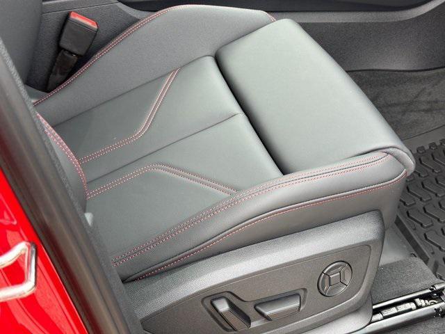new 2025 Audi Q3 car, priced at $50,000