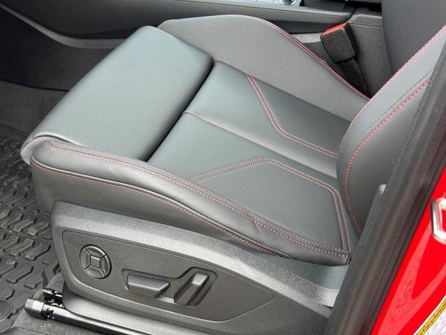 new 2025 Audi Q3 car, priced at $50,000