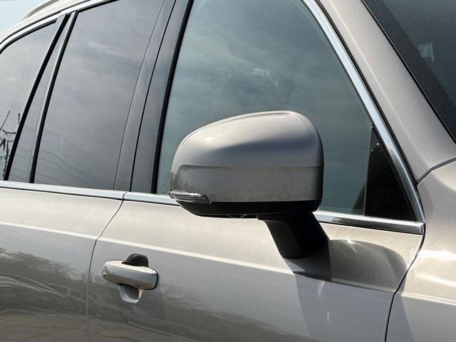 new 2025 Volvo XC90 car, priced at $67,945