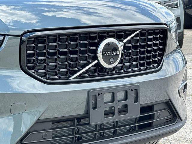 new 2026 Volvo XC40 car