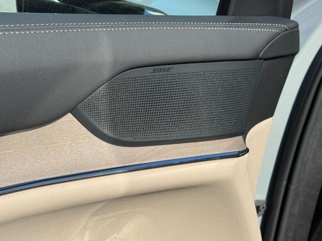 new 2025 Volvo EX90 car, priced at $82,590