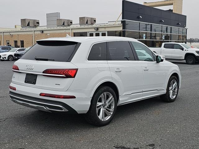used 2023 Audi Q7 car, priced at $43,744
