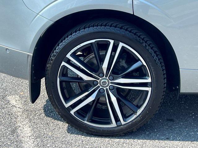 used 2018 Volvo XC60 car, priced at $19,279