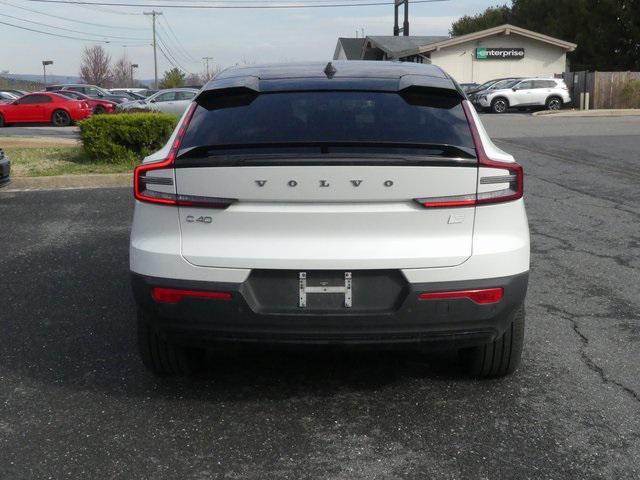 used 2022 Volvo C40 Recharge Pure Electric car, priced at $31,541