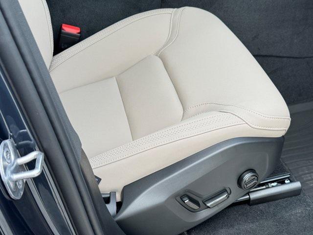 new 2026 Volvo XC90 car, priced at $71,525