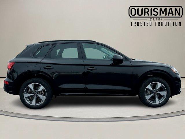 new 2025 Audi Q5 car, priced at $45,889