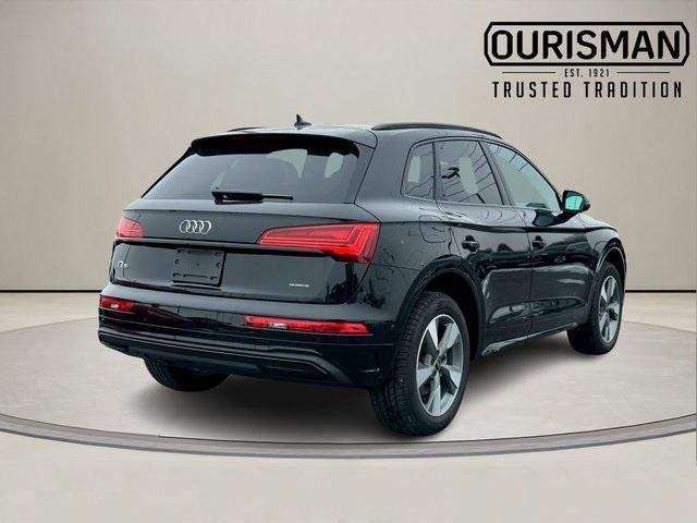 new 2025 Audi Q5 car, priced at $45,889