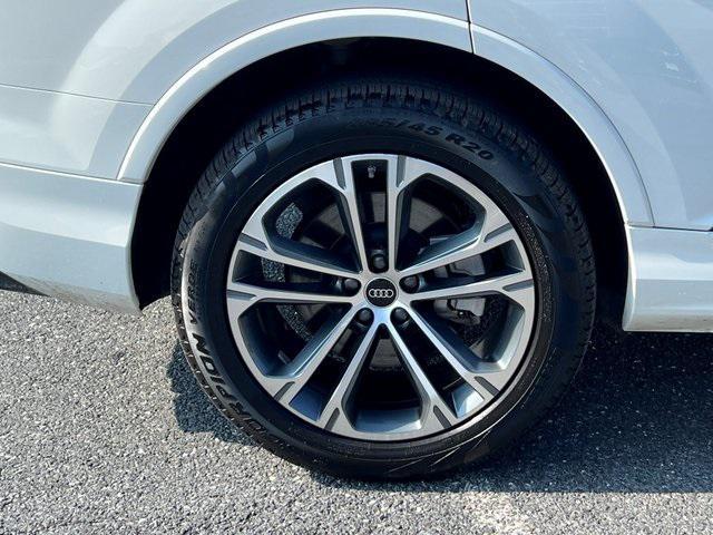 used 2025 Audi Q7 car, priced at $51,574