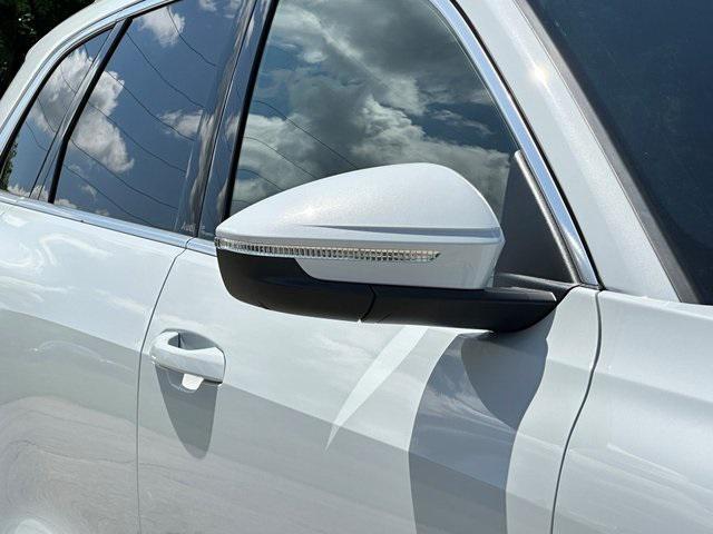 new 2025 Audi Q5 car