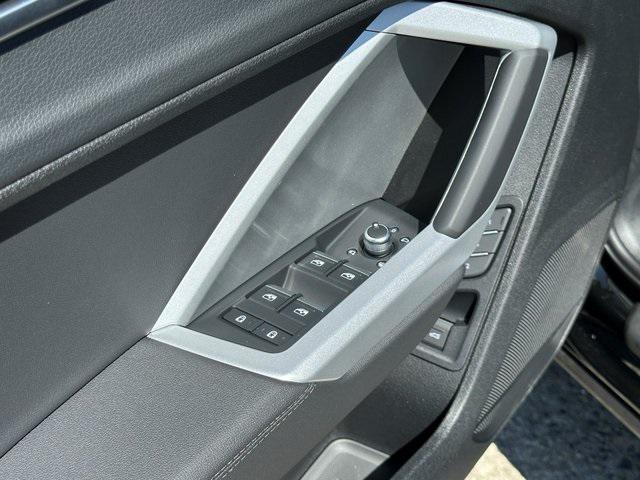 new 2025 Audi Q3 car, priced at $44,060