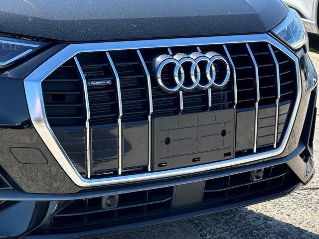 new 2025 Audi Q3 car, priced at $44,060