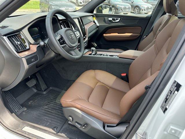 new 2025 Volvo XC60 car, priced at $55,360
