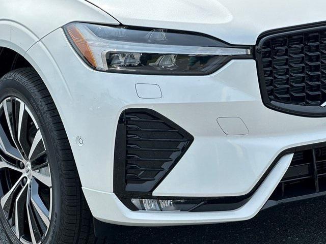 new 2025 Volvo XC60 car, priced at $55,360