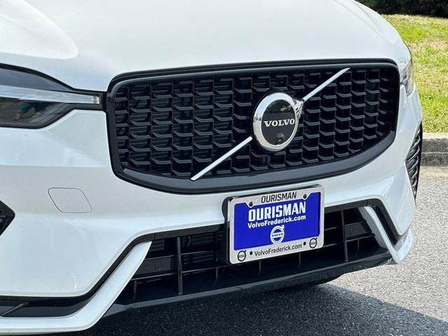 new 2025 Volvo XC60 car, priced at $55,360
