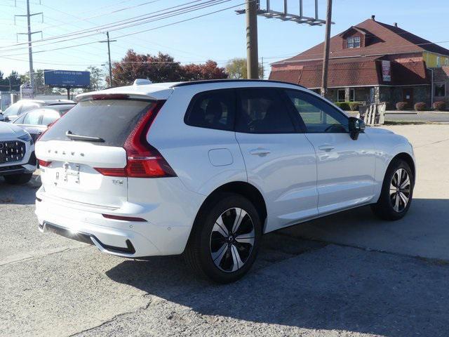 new 2025 Volvo XC60 Plug-In Hybrid car, priced at $65,435