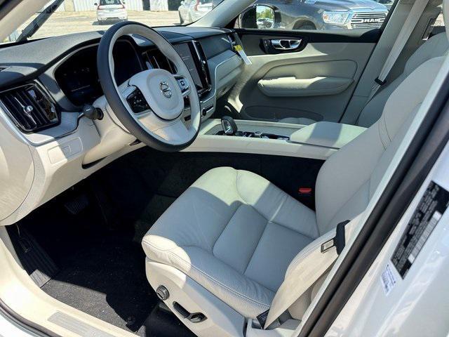 new 2025 Volvo XC60 car, priced at $55,335
