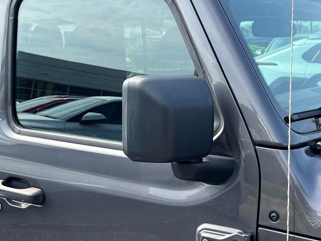 used 2021 Jeep Wrangler Unlimited car, priced at $27,898