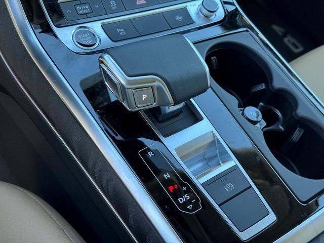 new 2026 Audi Q7 car, priced at $67,545