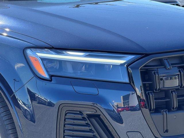 new 2026 Audi Q7 car, priced at $67,545