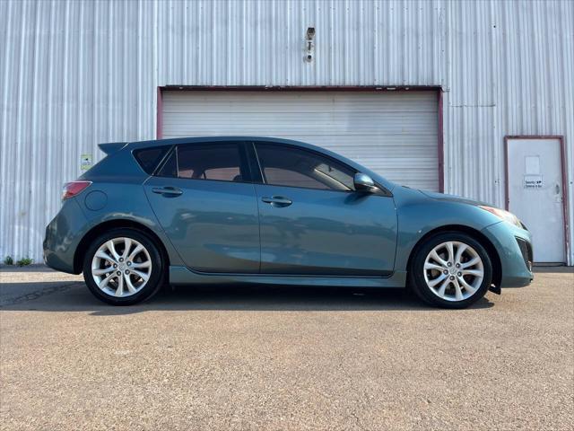 used 2010 Mazda Mazda3 car, priced at $6,975