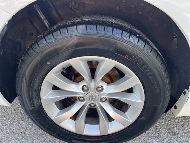 used 2014 Toyota Sienna car, priced at $8,475