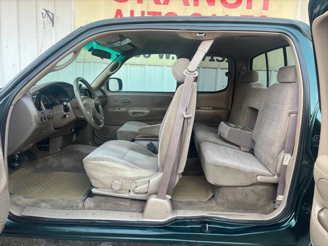 used 2001 Toyota Tundra car, priced at $9,975