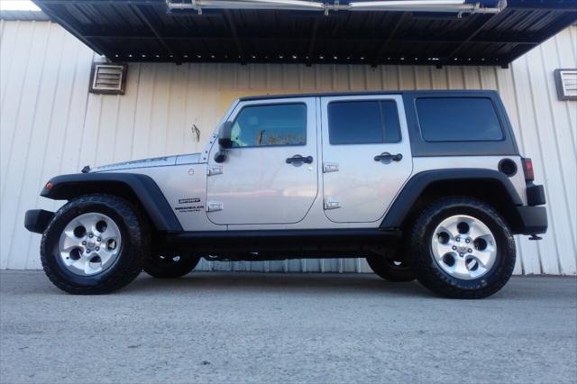 used 2015 Jeep Wrangler Unlimited car, priced at $17,975