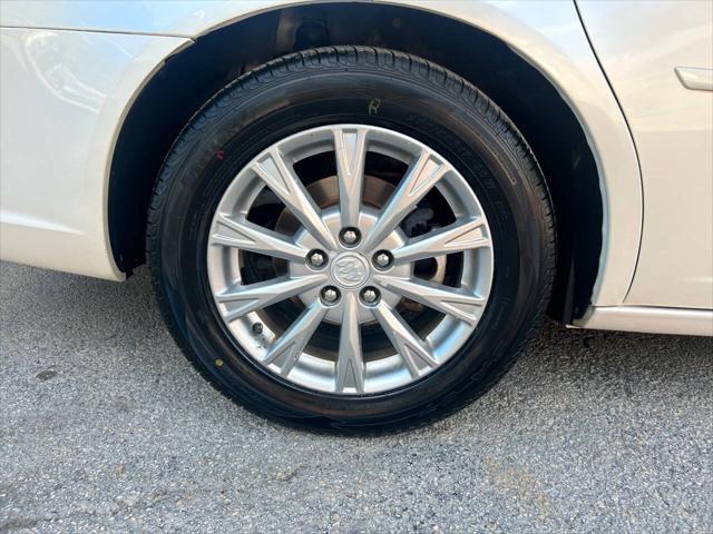 used 2009 Buick Lucerne car, priced at $5,975