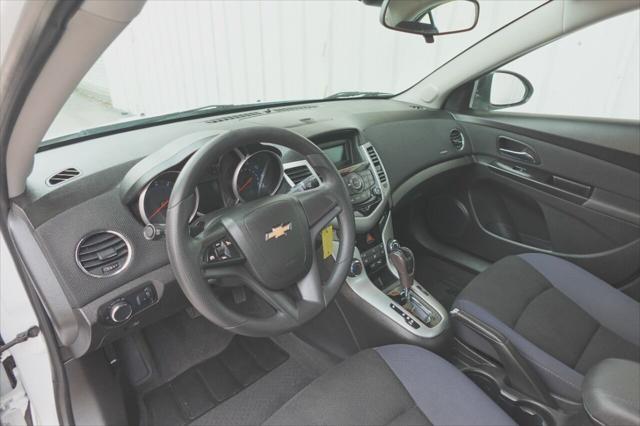 used 2014 Chevrolet Cruze car, priced at $8,988