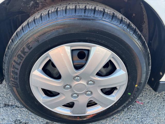 used 2001 Honda Accord car, priced at $4,975